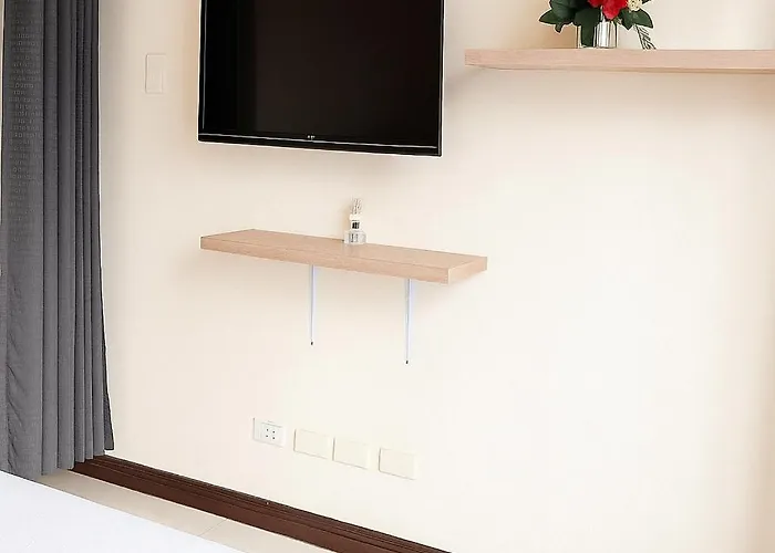Birch Tower Bay View Condominuim Aparthotel 3*